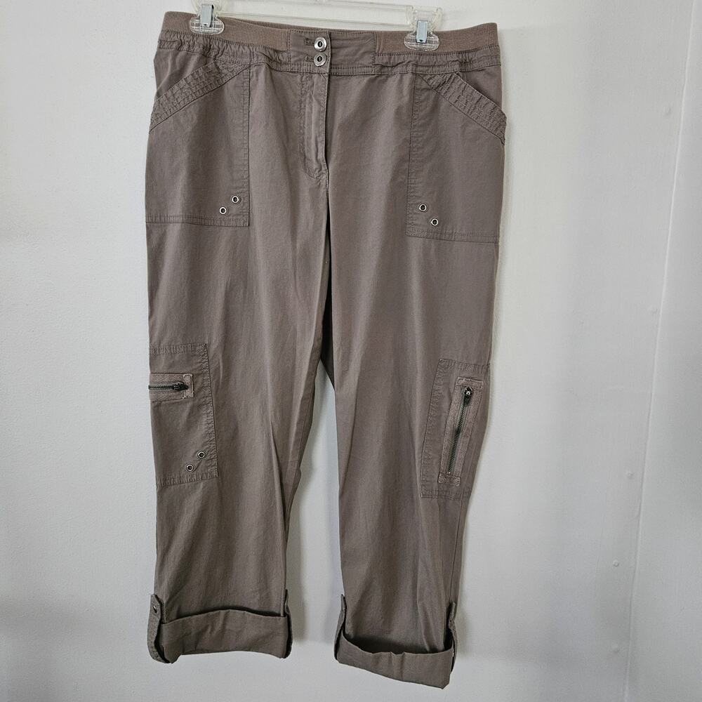 Chico’s Women’s Khaki Cargo Utility Pants Pockets Roll-tab Leg Size 1.5